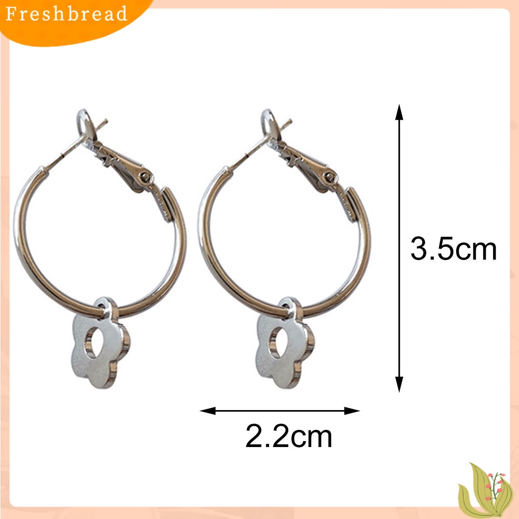 &lt; Freshbread &gt; 1pasang Anting Logam Anting Romantis Ornamen Alloy Bunga Anting Hoop Bulat Untuk Liburan