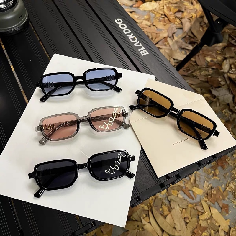 (YUZHU) Korean Fashion Small Square Frame Anti UV Sunglasses INS Style Candy Color Ocean Piece Sunglasses