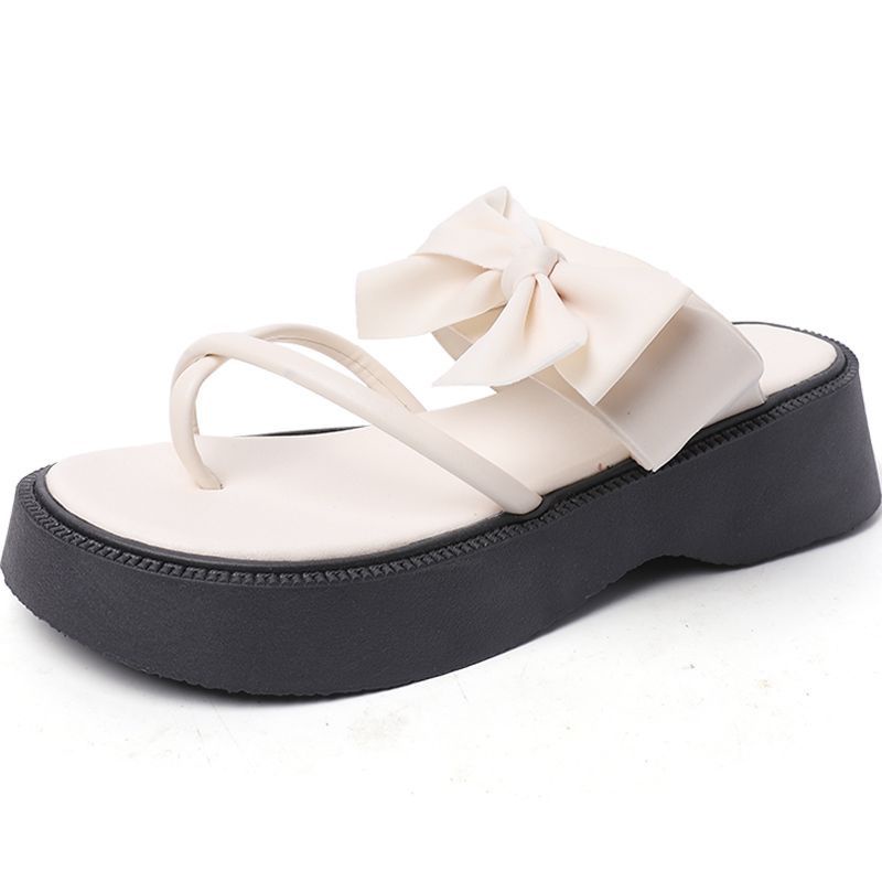 Sandal jepit keren yang baru dipakai trendi di luar sandal jepit anti selip bagian bawah yang tebal