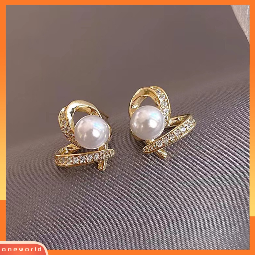 [EONE] 1pasang Ear Studs Elegan Berbentuk Hati Berlian Imitasi Mengkilap Hias Sparkling Dress Up Hadiah Wanita Mutiara Imitasi Stud Earrings Perhiasan Aksesori Fashion