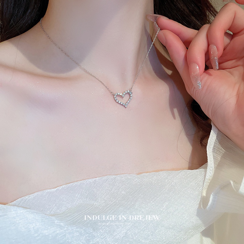 Yeezii Rantai Perak Choker Untuk Wanita Elegan Kristal Berongga Liontin Kalung Aksesoris Perhiasan
