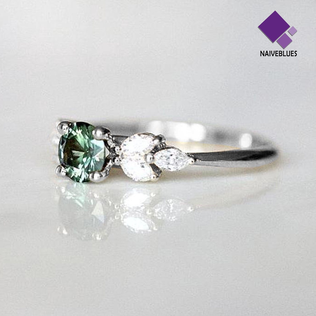 &lt; Naiveblues &gt; Cincin Jari Lady Indah Berlian Imitasi Hijau Cubic Zircon Female Untuk Pernikahan