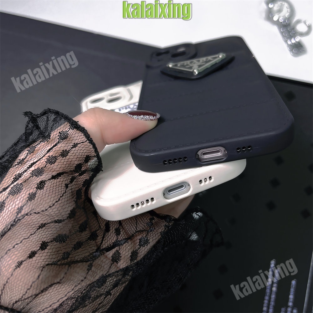 Casing 3D Prada Untuk iPhone 14 Pro Max 13 12 11 Pro Xs Max Xr X Xs 7Plus 8 Plus 7/8 Casis Down Bentuk Jaket Penutup Belakang