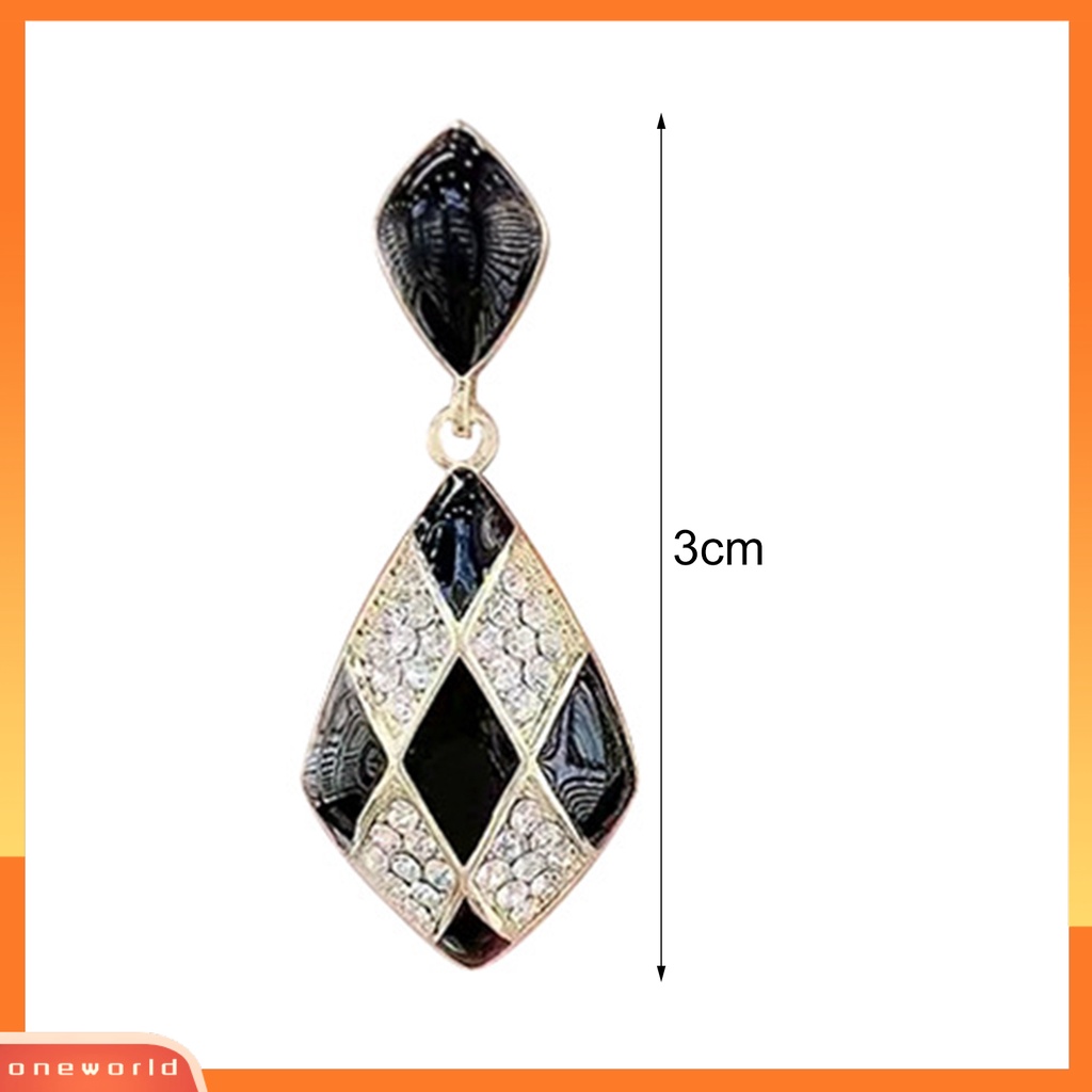 [WOD] 1pasang Anting Wanita Warna Kontras Bentuk Belah Ketupat Berlian Imitasi Anti Alergi Drop Earrings Untuk Hadiah