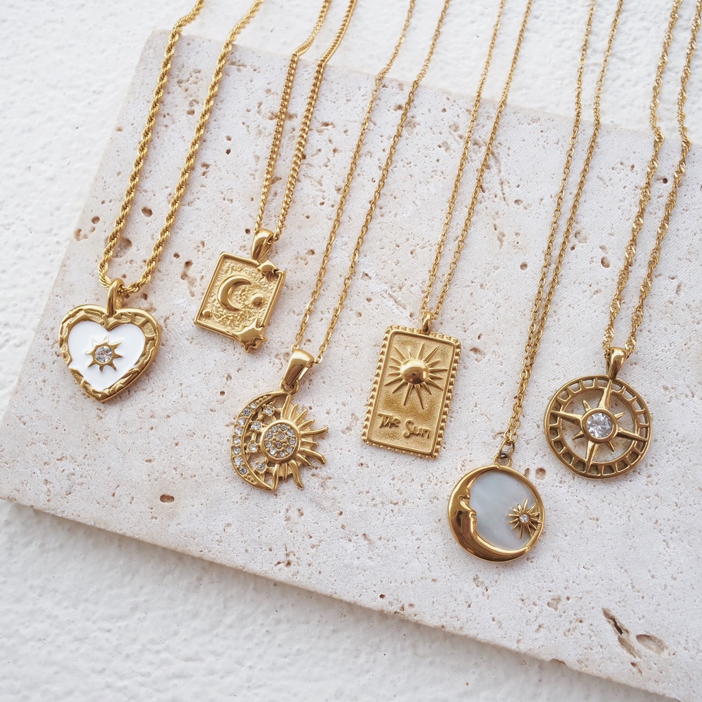 (KALUNG ANTI KARAT) VINTAGE EMBLEM NECKLACE - STAINLESS STEEL