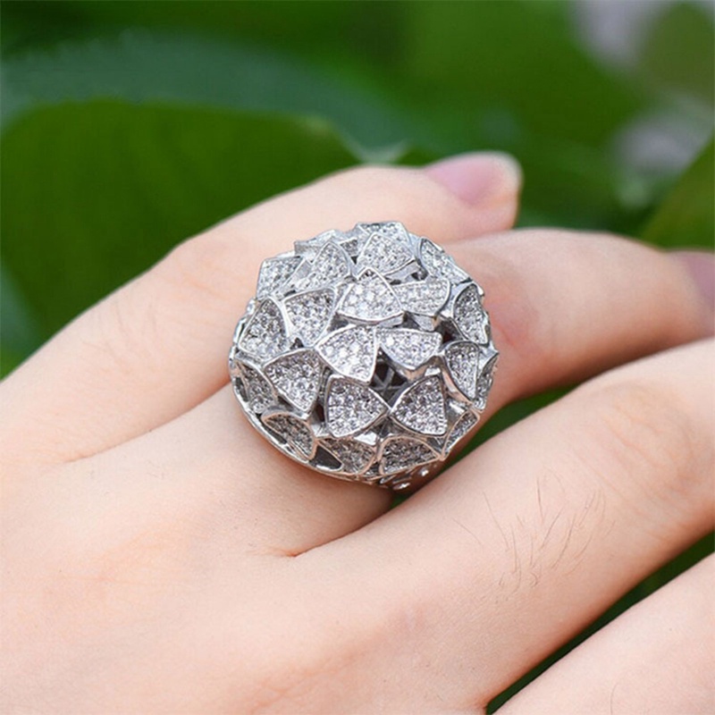 New Cincin Segitiga Full Berlian Modis Unik