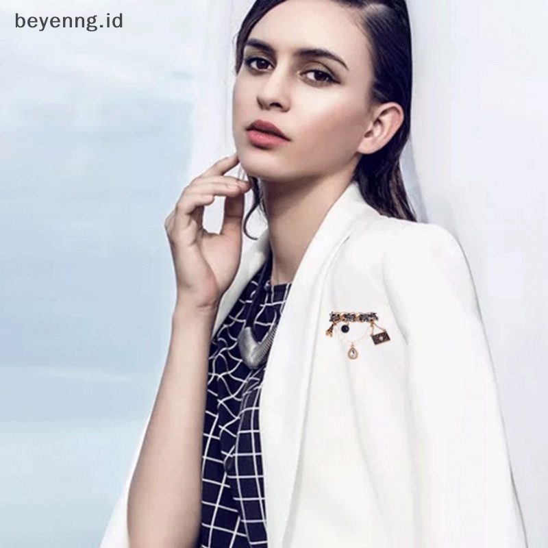 Kalilaeyen 1pc fragrance bros perempuan retro aksesoris mutiara kristal mewah jaket pin  Nayah