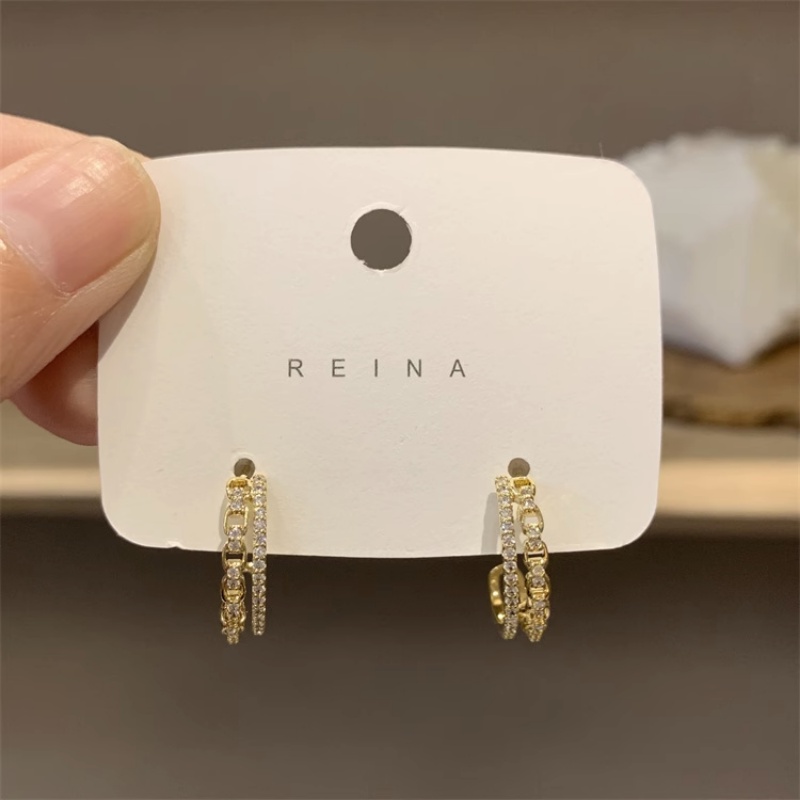 Anting-anting Berbentuk C Baris Ganda Mikro-set Kecil Yang Modis Manis Ringan Mewah Anting Serbaguna Wanita