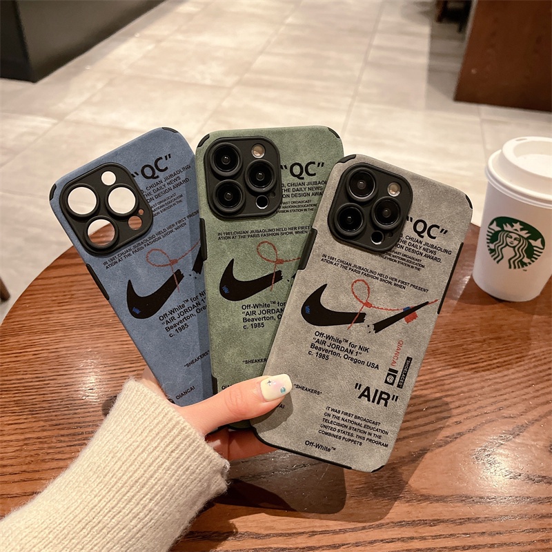 IPHONE Merek Fashion Olahraga Fashion Jalan Lambskin Anti-drop Soft Case Pola Beruang Casing Ponsel Untuk Iphone14 13 12 11 Pro X XS MAX XR 7 8 Plus