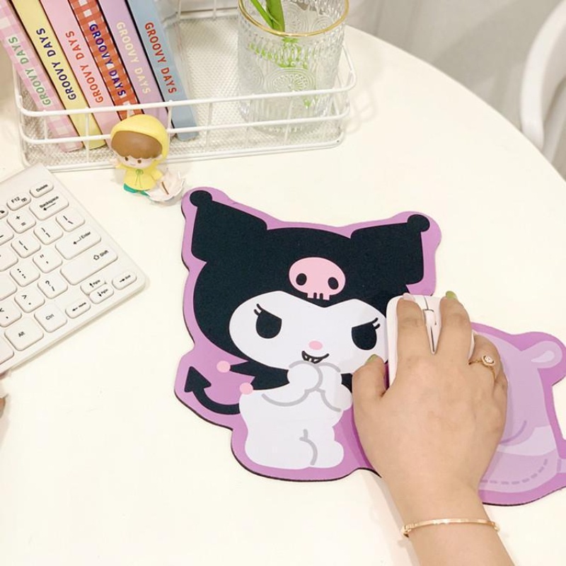 Alas Mouse Sanrio Lucu Kartun Kuromi Melody Alas Anti slip Untuk Komputer Laptop Gaming Multi Ukuran Table Mat Stationery