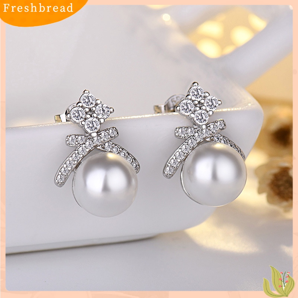 &lt; Freshbread &gt; 1pasang Ear Studs Hias Zircon Berlian Imitasi Mutiara Imitasi Bentuk Mahkota Electroplated Ear Ornament Tahan Luntur Aesthetic Fashion Pesta Lady Stud Earrings Untuk Pacaran