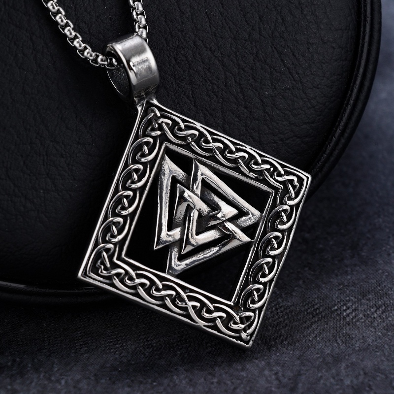 [X C Kalung] Baru Perak Hip Hop Punk Vintage Viking Rune Cross Segitiga Kalung Untuk Pria Dan Wanita Festival Hadiah Perhiasan