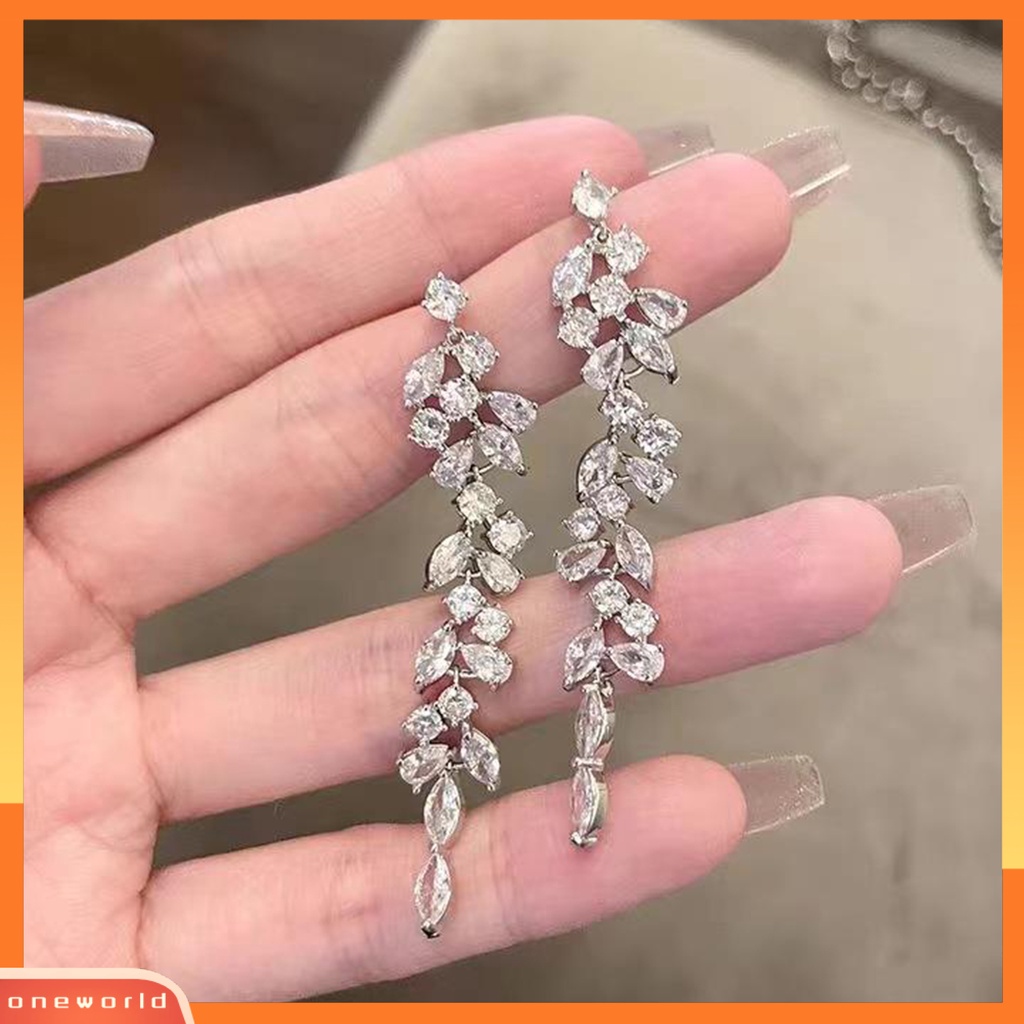 [EONE] 1pasang Liontin Anting Geometris Glitter Gaya Korea Bentuk Daun Hias Berlian Imitasi Anting Rumbai Panjang Aksesori Perhiasan