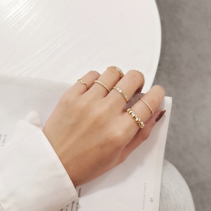Magic789 8 Pcs Retro Emas Memutar Hollow Bulat Cincin Set Untuk Wanita Perempuan Gaya Dapat Ditumpuk Geometris Rings Chic Hiasan Jari Pakaian Sehari-Hari