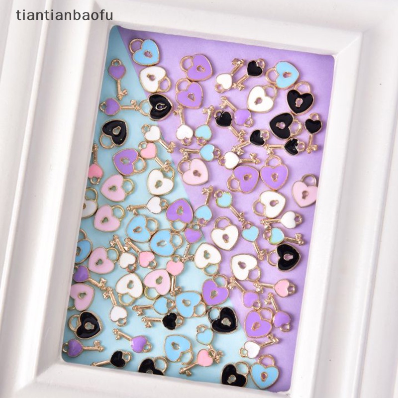 [tiantianbaofu] 10 Pcs/Set Enamel Alloy Cinta Kunci Kunci Ch Liontin Perhiasan DIY Membuat Kerajinan Butik