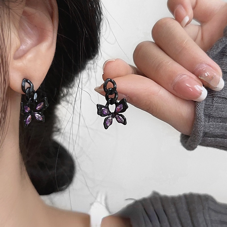 Keren Hitam Halus Kupu-Kupu Menjuntai Liontin Korea Anting Ear Studs Piercing Perhiasan Untuk Wanita Perempuan