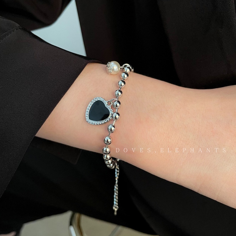 Gelang Logam Mutiara Cinta Hitam Perempuan ins Niche Design Bracelet Ringan Mewah Gaya Keren Manis Keren