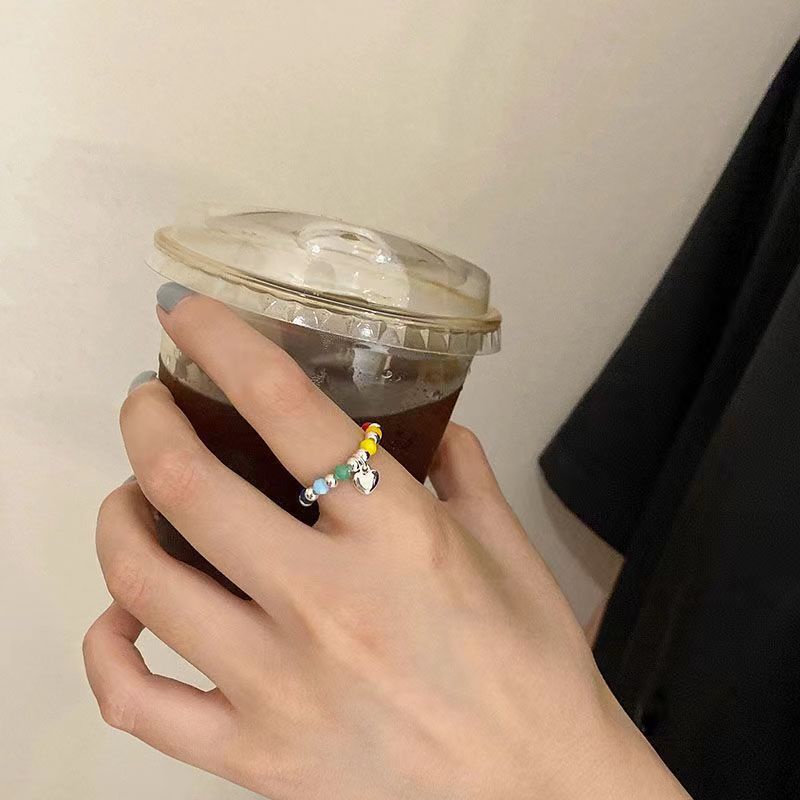 2023gaya Baru Korea Selatan Dongdaemun Manik-Manik Warna-Warni Cincin Perempuan Segar Niche Desain Rasa Cincin Elastis Unik