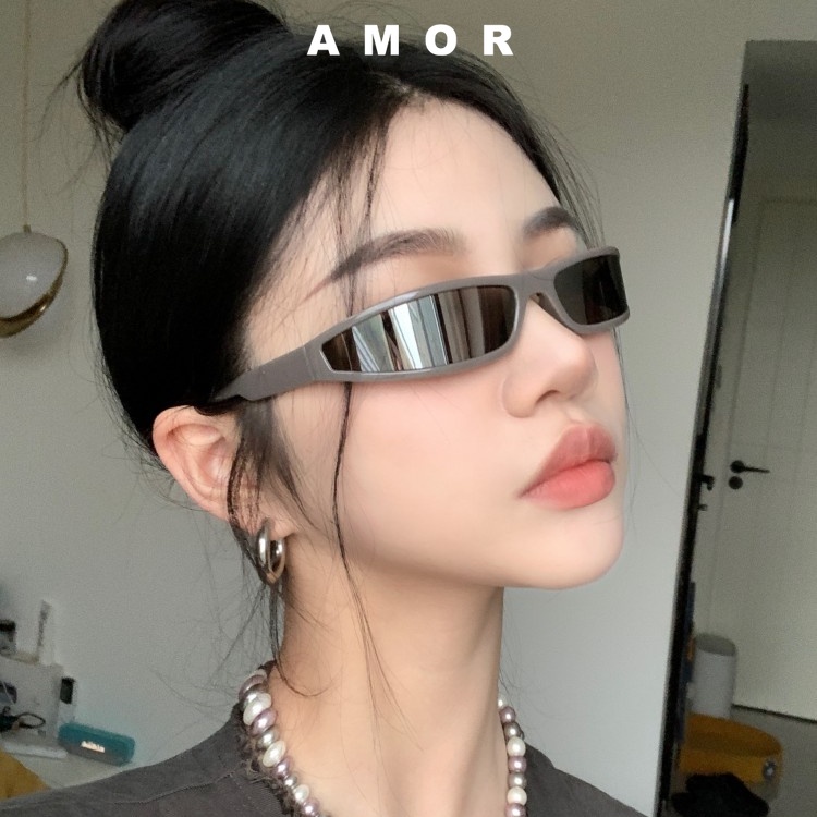 Y2k Future Style Resistance UV, Narrow Frame Sunglasses Kacamata Luar Ruangan Mode Yang Dipersonalisasi Untuk Pria Dan Wanita