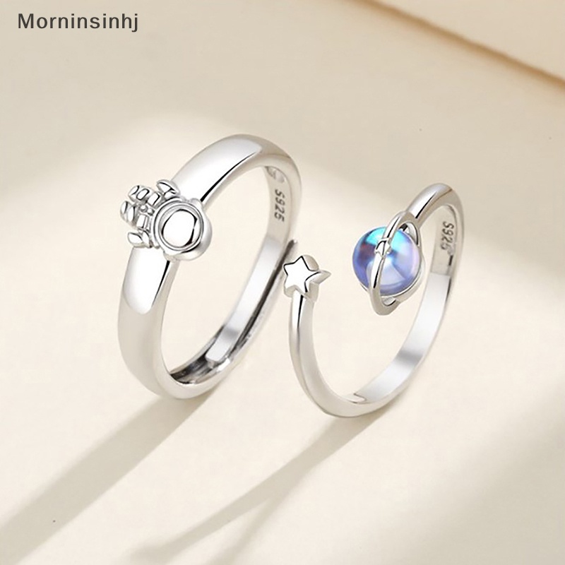 Mornin Pasangan Astronot Planet Cincin Pasangan Aksesoris Spaceman Moon Ring Star Moon Finger Ring Untuk Kekasih Pria Wanita Perhiasan id