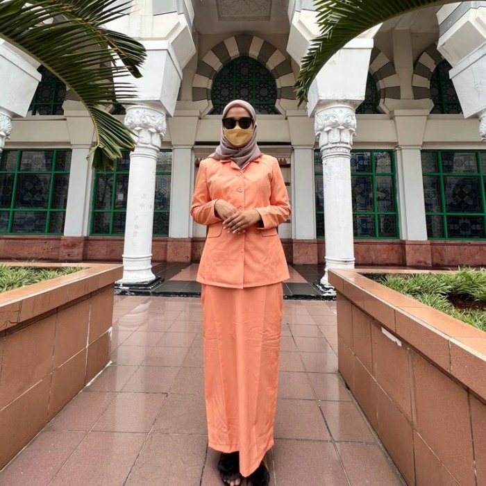 New Promo COD Stelan Baju Seragam Dharma Wanita Ready Stelan Rok Span Panjang - St rok DW, XS
