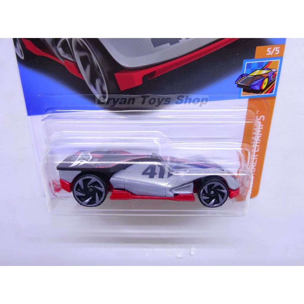 Hot Wheels Rollin' Solo Abu-abu - Mobil Balap