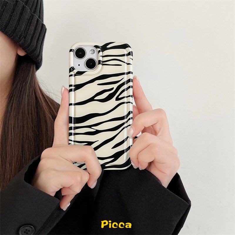 IPHONE Art Zebra Pattern Case Kompatibel Untuk Iphone11 14 12 Pro MAX 7Plus XR 8Plus 6 6S Plus X XS MAX F Fashion Garis Kepribadian Shockproof Airbag Silicon Lembut TPU Phone Cover