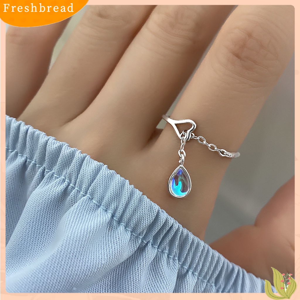 &lt; Freshbread &gt; Wanita Cincin Faux Moonstone Desain Pembukaan Geometris Adjustable All-match Perhiasan Hadiah Cubic Zirconia Ladies Water Drop Rumbai Pesta Jari Cincin Untuk Pakaian Sehari-Hari