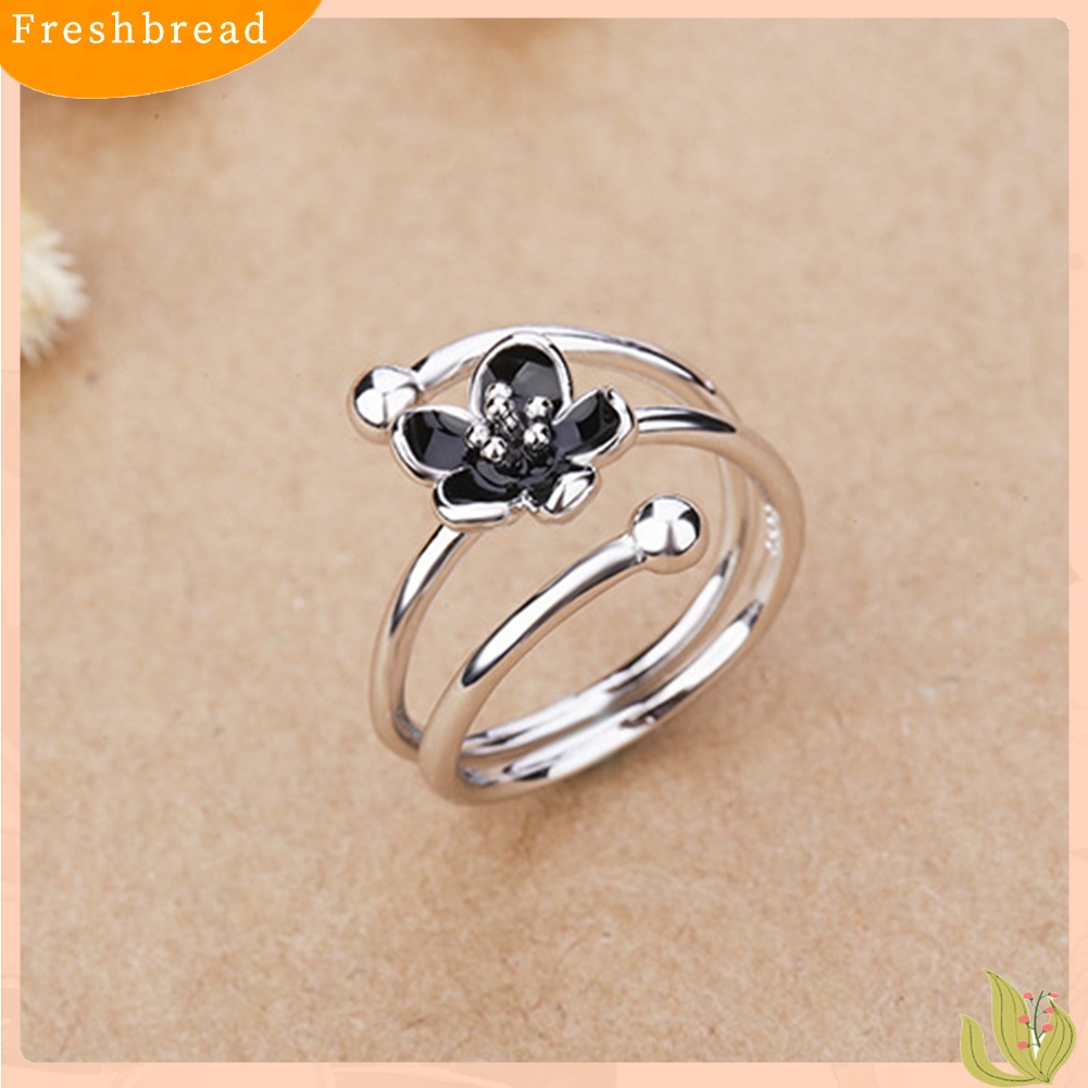 &lt; Freshbread &gt; Fashion Wanita Enamel Bunga Hitam Pembukaan Yang Dapat Disesuaikan Jari Cincin Perhiasan Hadiah