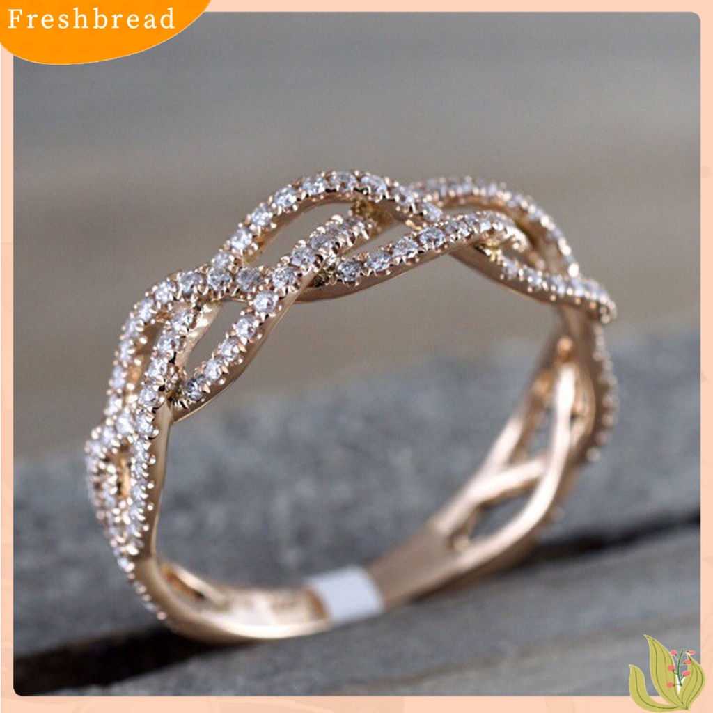&lt; Freshbread &gt; Wanita Cincin Bentuk Memutar Berlian Imitasi Perhiasan Fashion Penampilan Electroplated Finger Ring Untuk Pernikahan