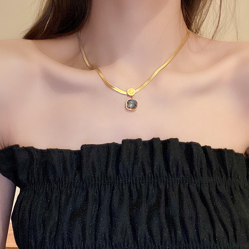 Kalung Kotak Berlian Imitasi Warna-Warni Gaya Logam Fashion Untuk Wanita