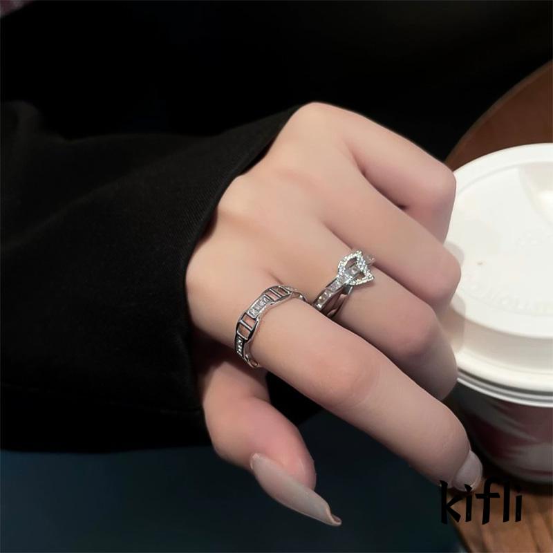 [KD] Huruf D Cincin Desain Perempuan Rasa Canggih Kepribadian Fashion Cahaya Mewah Terbuka Cincin