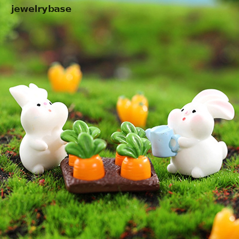 [jewelrybase] Patung Miniatur resin Kelinci Wortel Rumah Boneka Dekorasi Taman Lanskap Butik