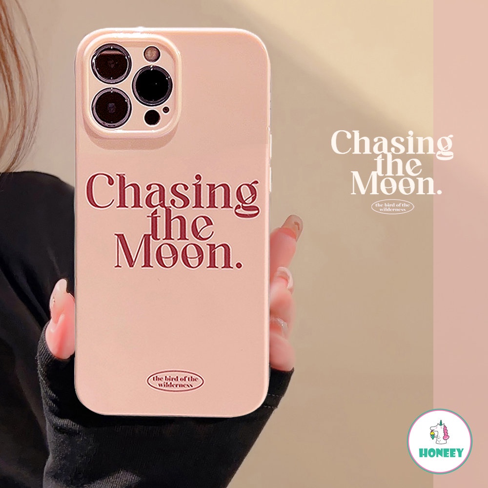 IPHONE Pink Gadis Chase Moon Retro Art Phone Case Untuk Iphone14 13 12 11 Pro Max Case Lucu Vintage Perlindungan Manis Soft Cover