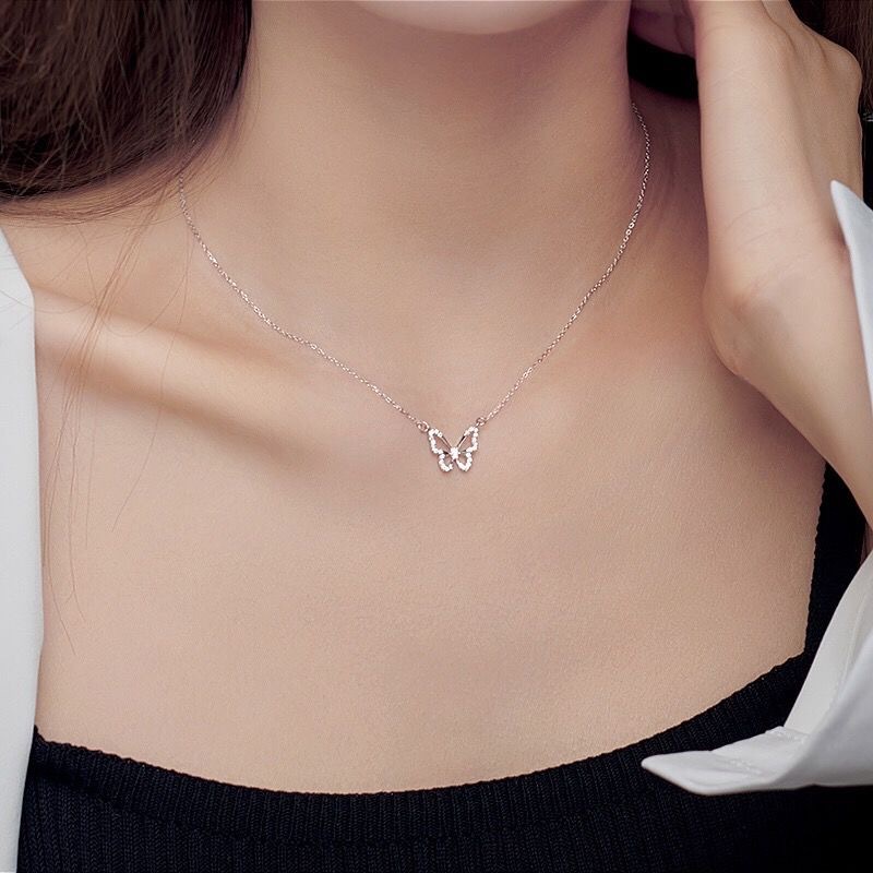 Kalung Berlian Kupu-Kupu Berongga ins Perempuan Trendi Influencer Temperamen Rantai Klavikula Desain Niche Kalung Mori Sederhana