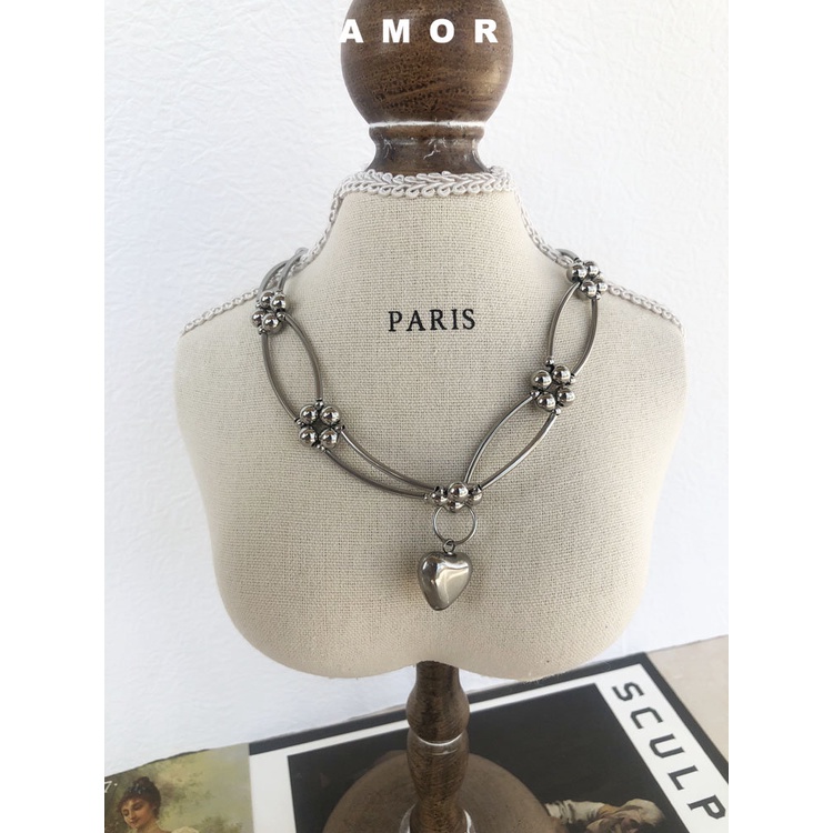 Mona Love Liontin Titanium Steel Chocker Vintage Kalung Perempuan