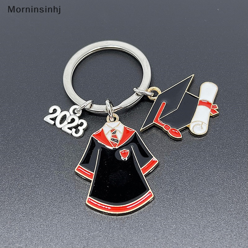 Mornin Gantungan Kunci Enamel Lucu 2023tahun Seragam Sekolah Topi Wisuda Gantungan Kunci Graduate Key Chains Untuk Hadiah Siswa Perhiasan Handmade DIY id