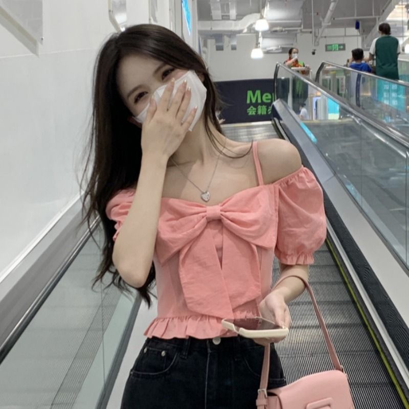 Atasan Wanita Kekinian Lengan Pendek Manis Casual Top