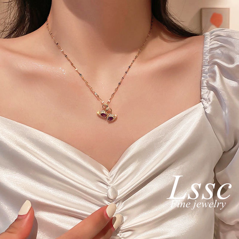 Kalung Titanium Wanita Anti Karat Swan Angsa Kristal Ungu Berlian Emas 18K Cantik Aesthetic Korea Aksesoris Perhiasan
