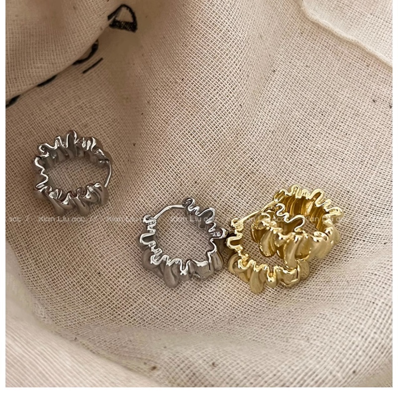 Anting Logam Tidak Teratur Mewah Niche Ear Studs Ear Buckle Perhiasan Aksesori Telinga