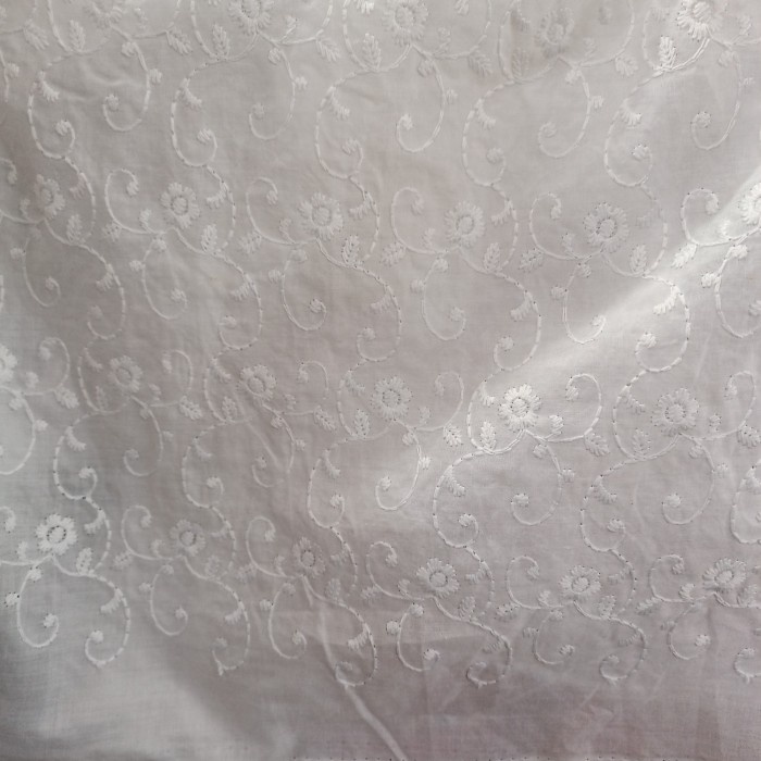 kain katun bordir putih embroidery - Putih