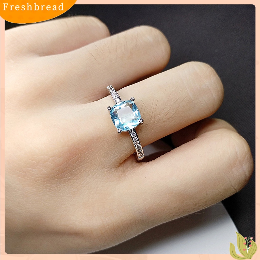 &lt; Freshbread &gt; Bertatahkan Berlian Imitasi Tipis Cincin Kawin Persegi Cubic Zirconia Wanita Cincin Perhiasan Aksesori