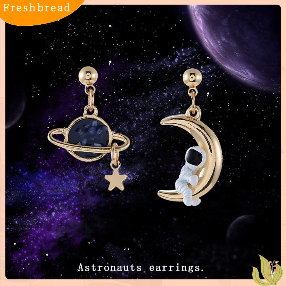 &lt; Freshbread &gt; Kreatif Asimetris Astronot Planet Bulan Liontin Wanita Stud Earrings Perhiasan