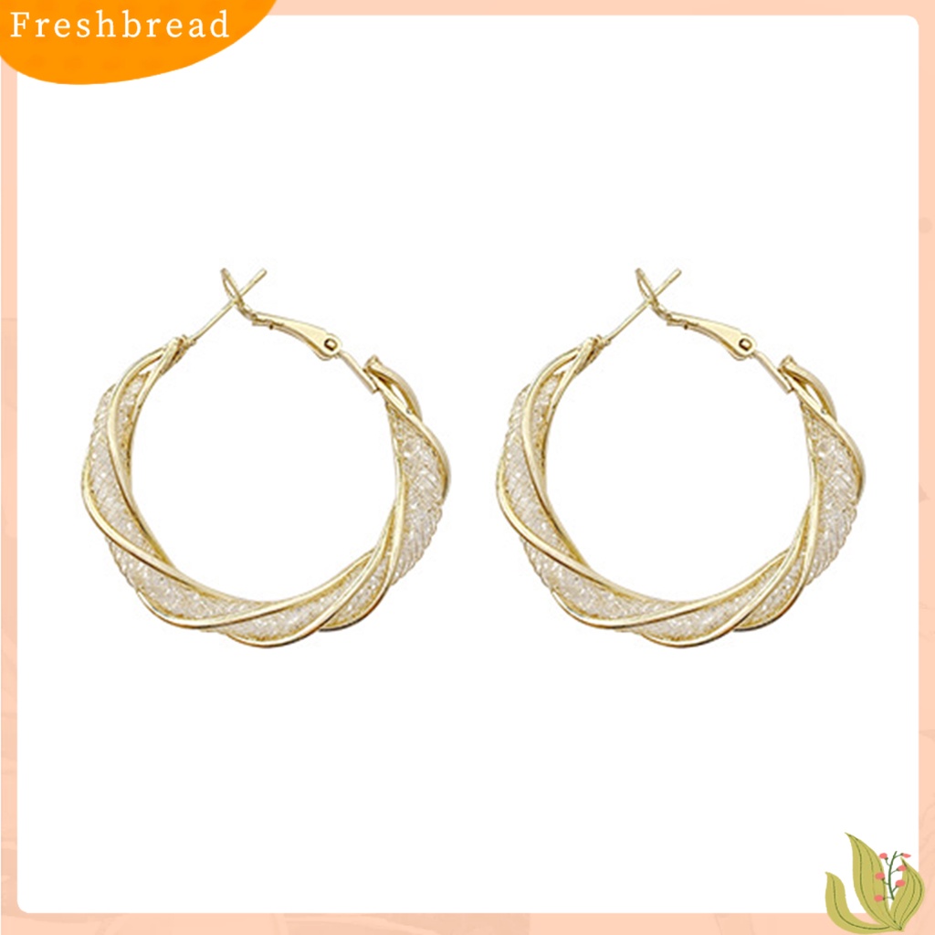 &lt; Freshbread &gt; 1pasang Anting Hoop Besar Geometris Memutar Berongga Logam Lingkaran Anting Perhiasan Fashion