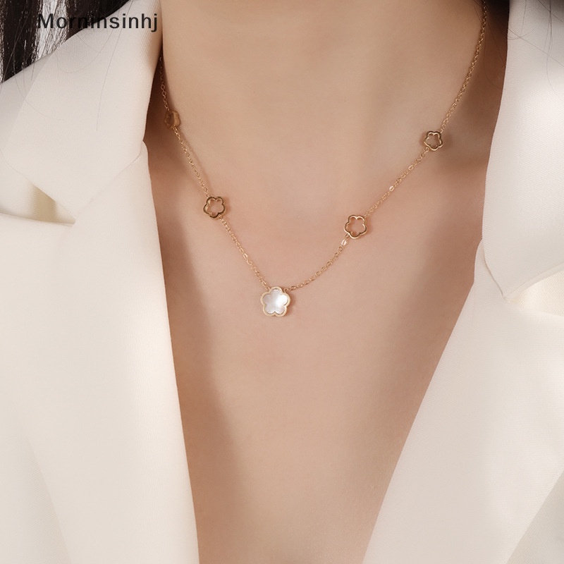 Mornin Kalung Bunga Shell Putih Baja Titanium Elegan Untuk Wanita Fashion Pesona Perhiasan Serbaguna High-End Rantai Tulang Selangka id