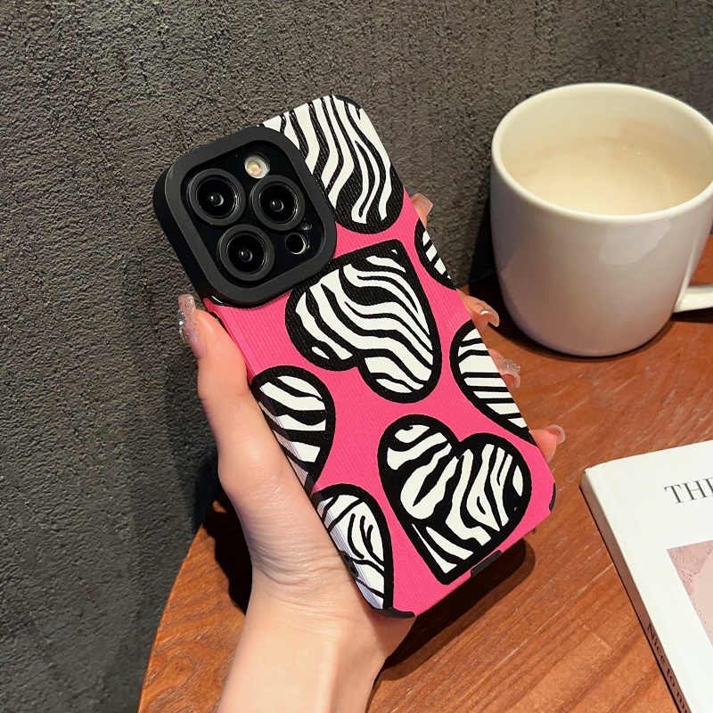 Untuk iPhone Case14 13 12 11 Pro MAX X XR XS Max7 8 Plus zebra-stripe Cinta Hati Pelindung Kamera soft case