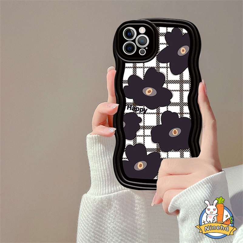 IPHONE Casing Kompatibel Untuk Iphone14 13 12 11 Pro Max X Xr Xs Max8 7 6 6s Plus SE 2020 Retro Hitam Camellia Bertekstur Tepi Gelombang Casing Ponsel Cakupan Penuh Perlindungan Lensa Shockproof Case