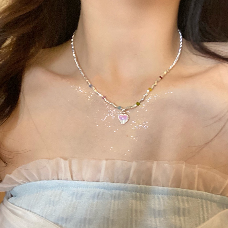 Korea Moonstone Heart Pendant Kalung Wanita Gadis Manik-Manik Rantai Klavikula Aksesoris Perhiasan