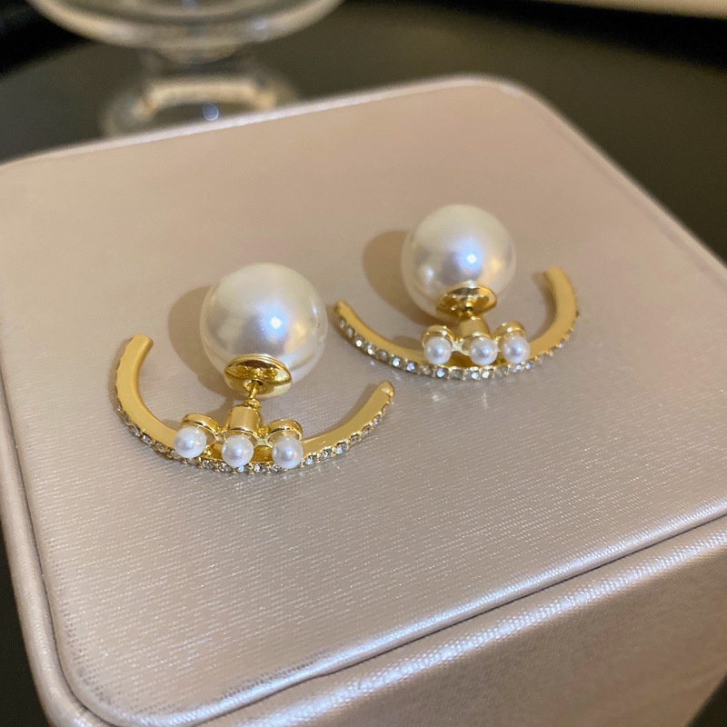 Anting Mutiara Bertabur Berlian Berbentuk Busur Untuk Desain niche Perempuan Populer2023An Anting high-end Mewah Ringan