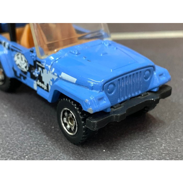 Matchbox Jeep Wrangler Biru Loose Pack